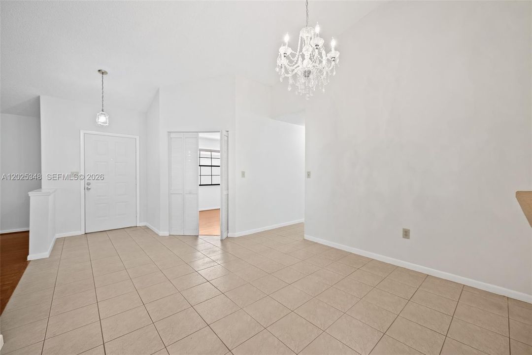 For Sale: $525,000 (3 beds, 2 baths, 1345 Square Feet)