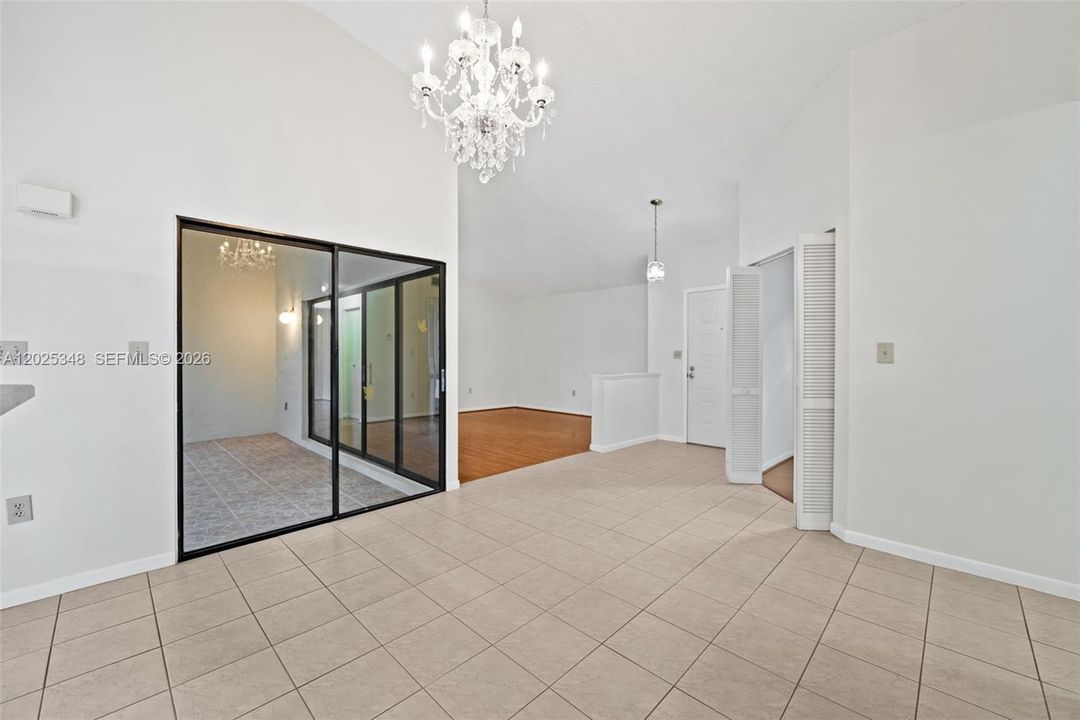 For Sale: $525,000 (3 beds, 2 baths, 1345 Square Feet)