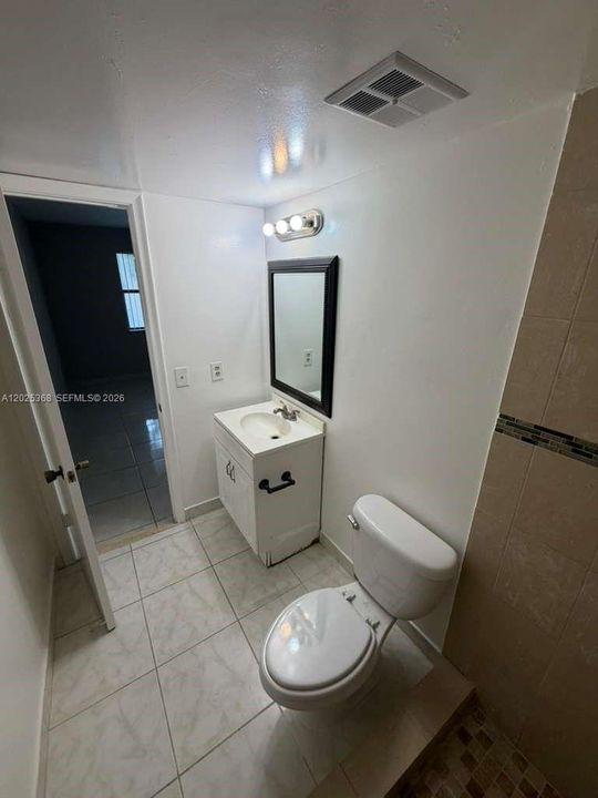 En Renta: $1,950 (2 camas, 2 baños, 747 Pies cuadrados)