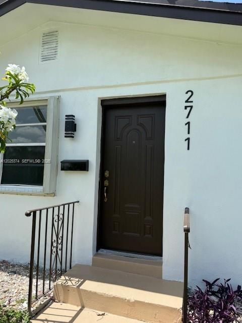 En Venta: $449,000 (3 camas, 2 baños, 1232 Pies cuadrados)