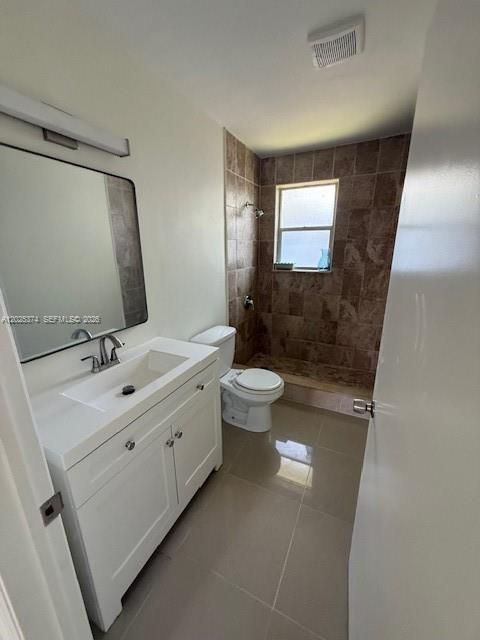 En Venta: $449,000 (3 camas, 2 baños, 1232 Pies cuadrados)