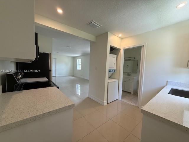 En Venta: $449,000 (3 camas, 2 baños, 1232 Pies cuadrados)