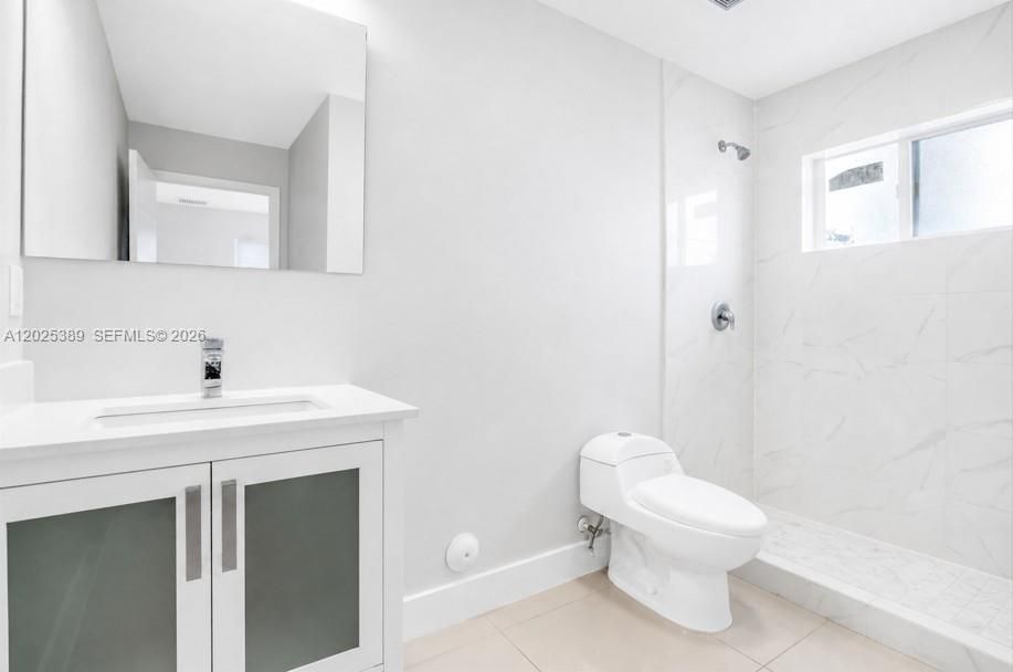 For Rent: $2,900 (3 beds, 2 baths, 1962 Square Feet)