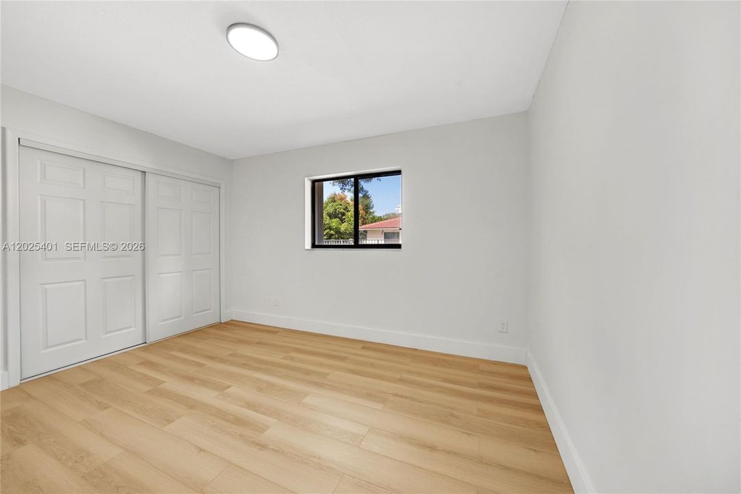 For Sale: $799,000 (4 beds, 2 baths, 2194 Square Feet)