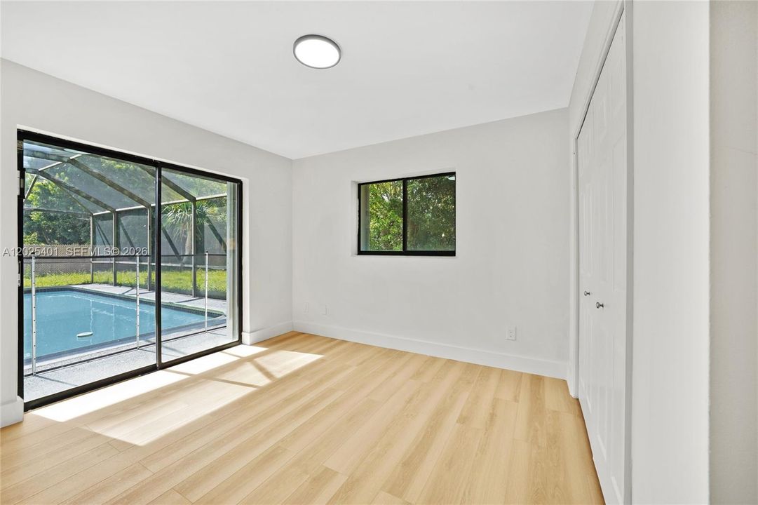 For Sale: $799,000 (4 beds, 2 baths, 2194 Square Feet)