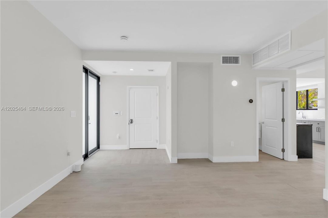 For Sale: $1,200,000 (3 beds, 2 baths, 1676 Square Feet)