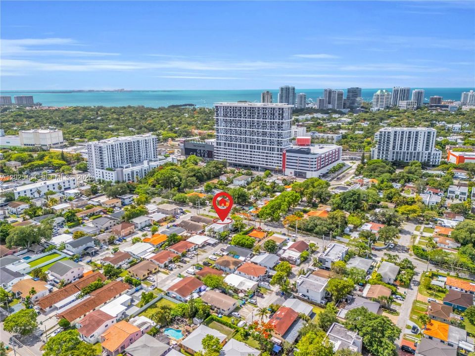 For Sale: $1,200,000 (3 beds, 2 baths, 1676 Square Feet)