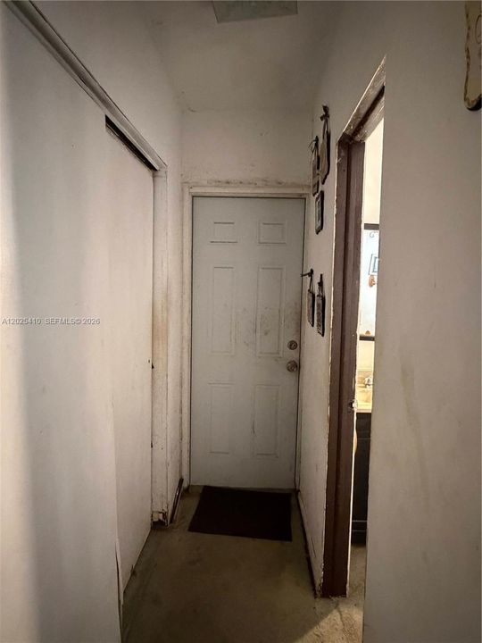 Active With Contract: $385,000 (4 beds, 2 baths, 1866 Square Feet)