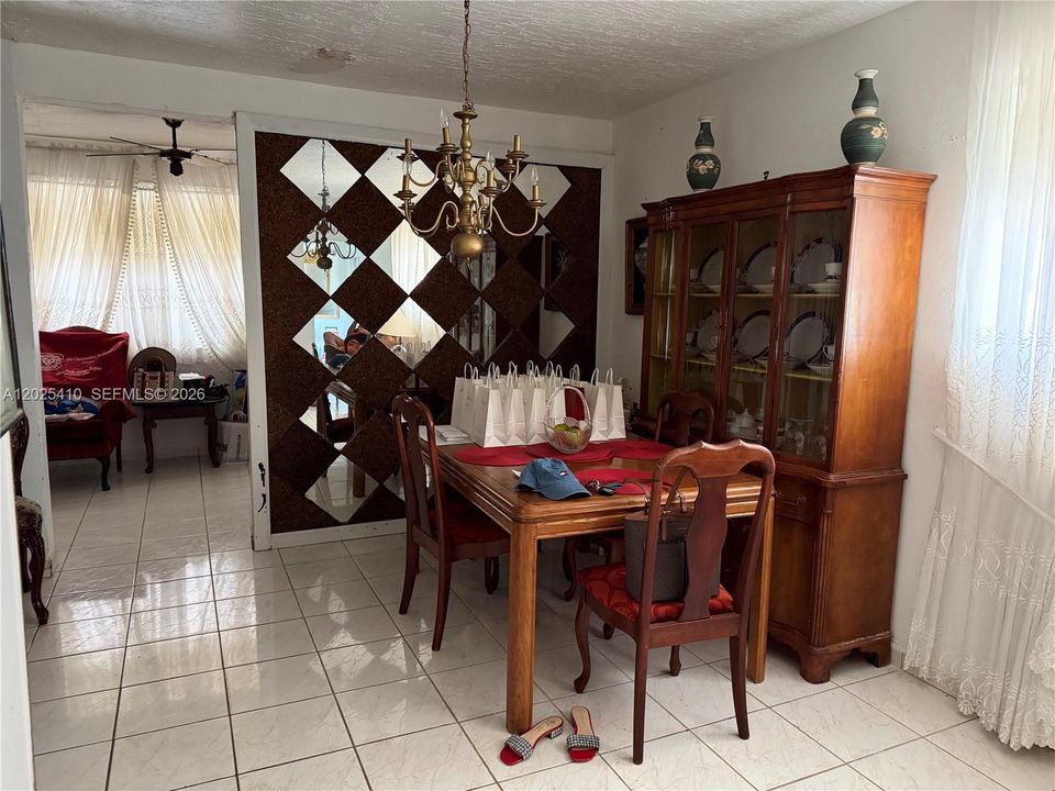 Active With Contract: $385,000 (4 beds, 2 baths, 1866 Square Feet)