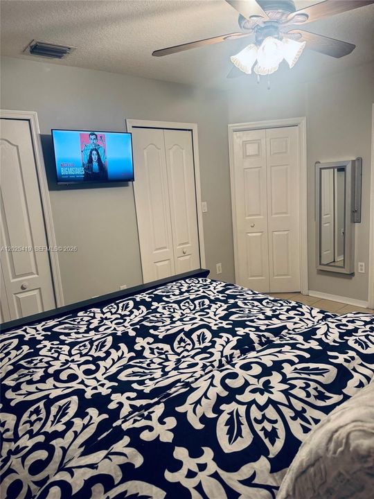 Other bedroom angle