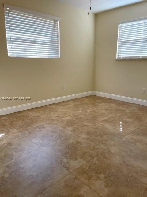 For Rent: $3,300 (3 beds, 2 baths, 1305 Square Feet)