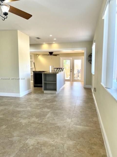 For Rent: $3,300 (3 beds, 2 baths, 1305 Square Feet)