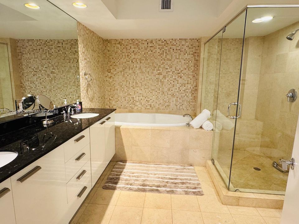 For Rent: $9,400 (3 beds, 3 baths, 1675 Square Feet)