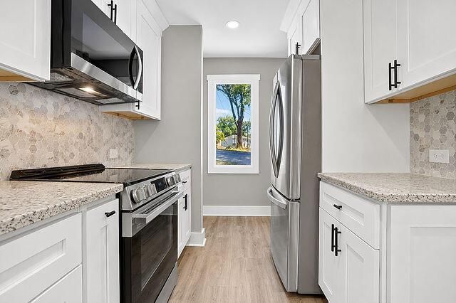 1838DunlapAvenue-3