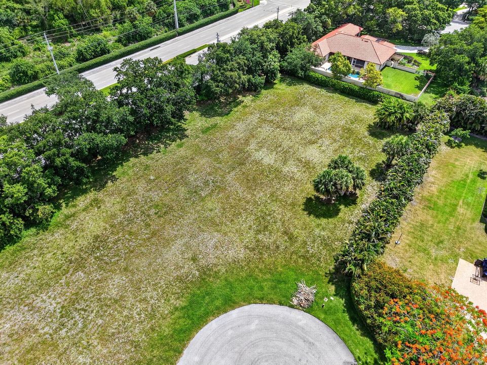 1 Acre Lot