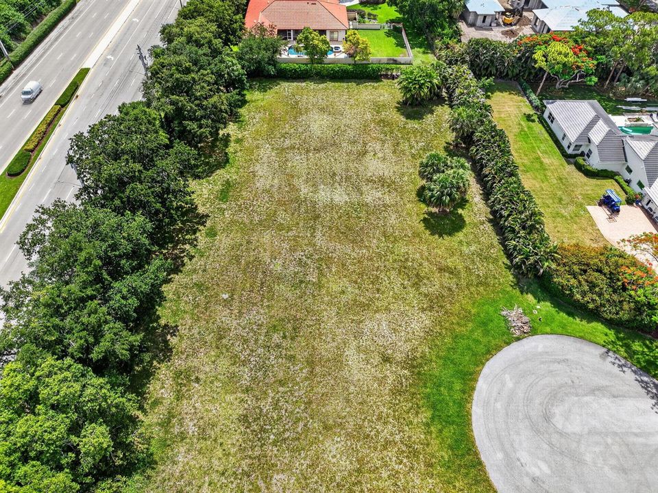 1 Acre Lot