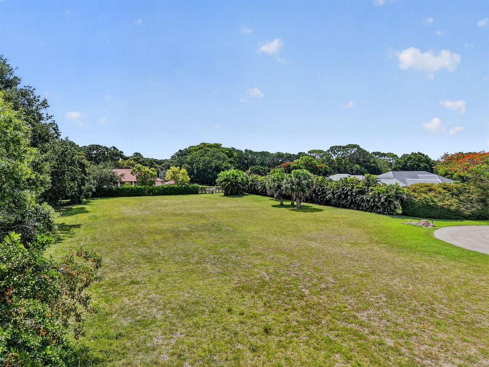 1 Acre Lot