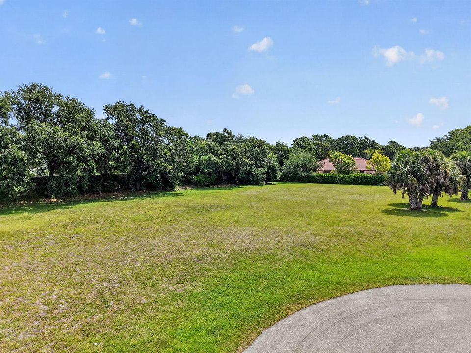 1 Acre Lot