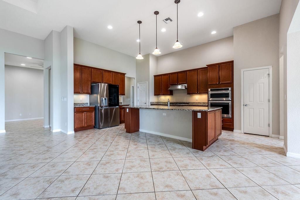 3425SienaCir.Wellington-22