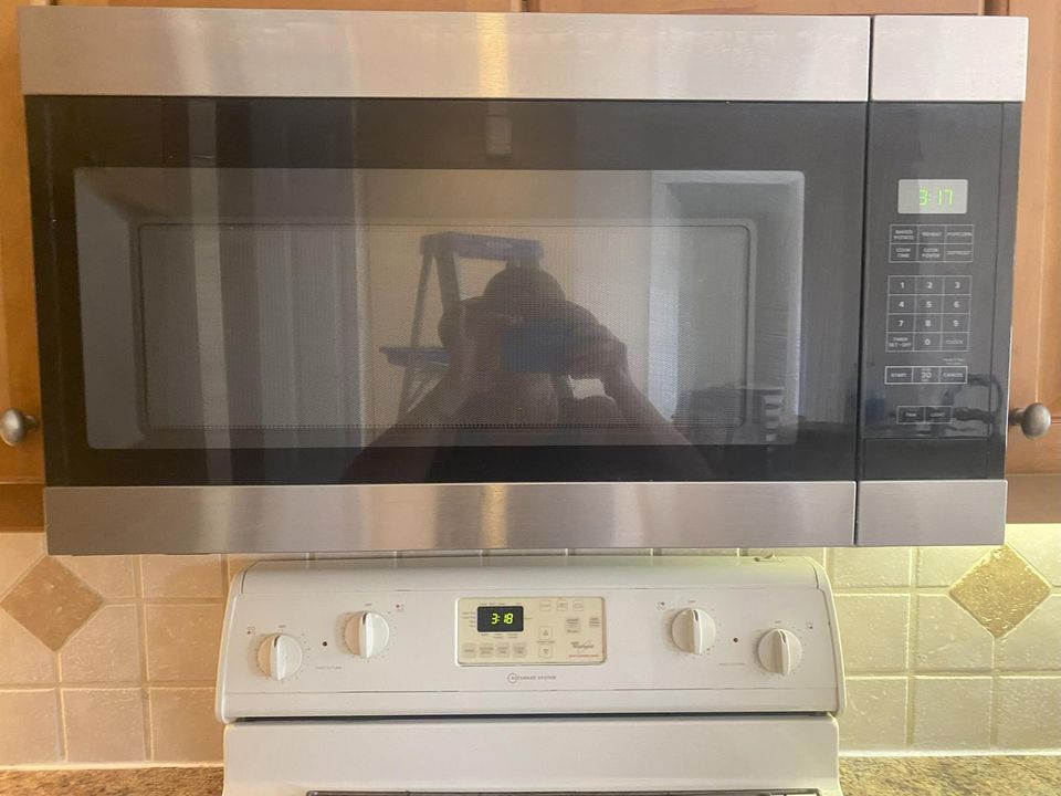 Microwave closed