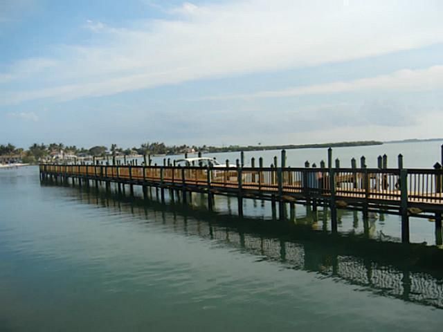 docks