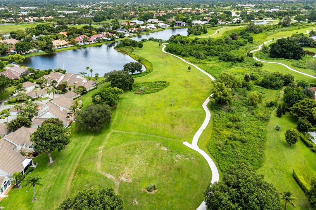 047-2584MuirfieldCourt-Wellington-FL-334