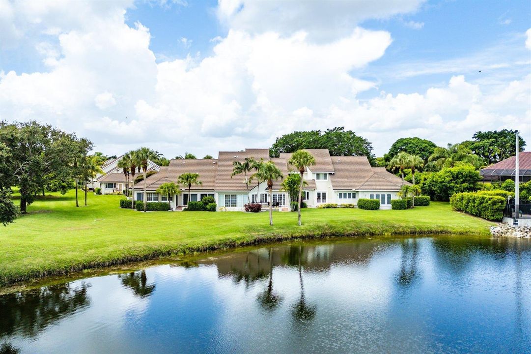 048-2584MuirfieldCourt-Wellington-FL-334