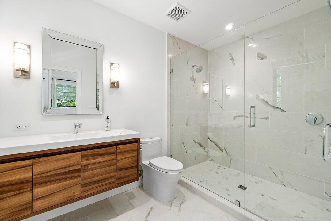 Bedroom 3 Private Bath