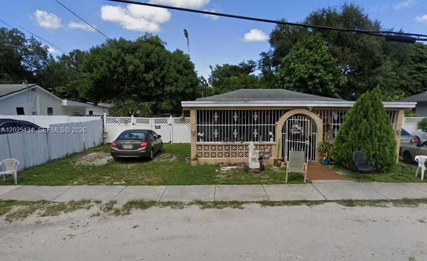 En Venta: $289,900 (2 camas, 1 baños, 1206 Pies cuadrados)