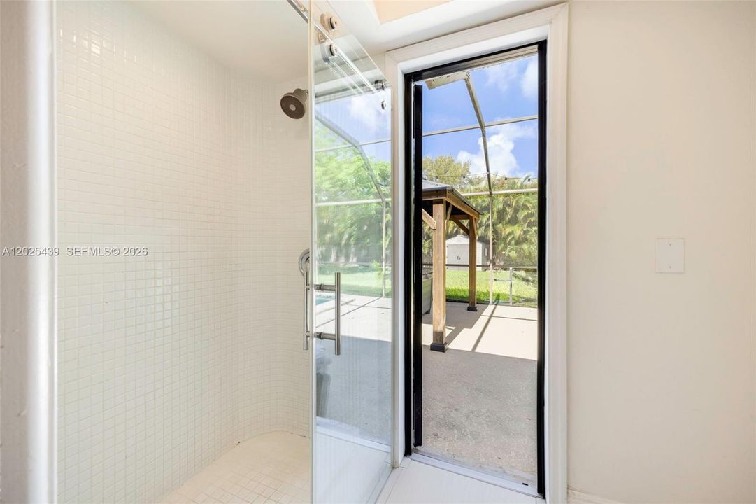 Active With Contract: $1,490,000 (3 beds, 2 baths, 1720 Square Feet)
