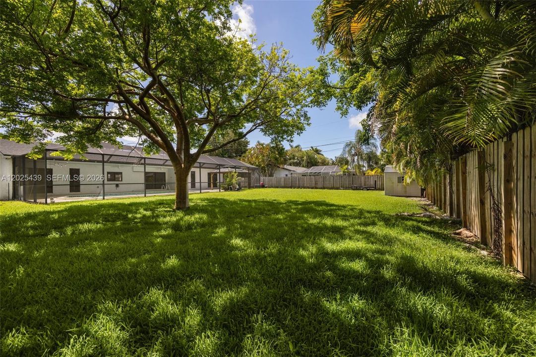 Active With Contract: $1,490,000 (3 beds, 2 baths, 1720 Square Feet)