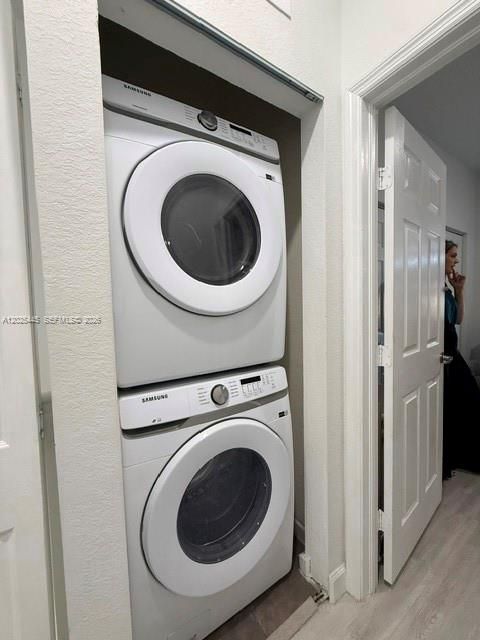В аренду: $3,500 (3 спален, 2 ванн, 1545 Квадратных фут)