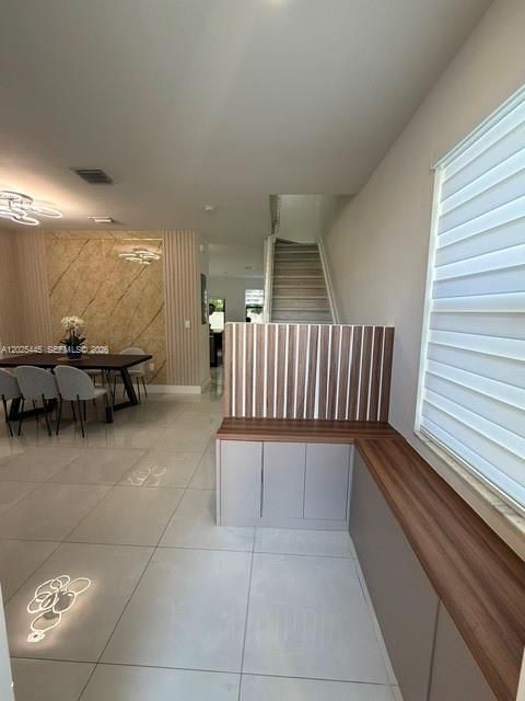 В аренду: $3,500 (3 спален, 2 ванн, 1545 Квадратных фут)
