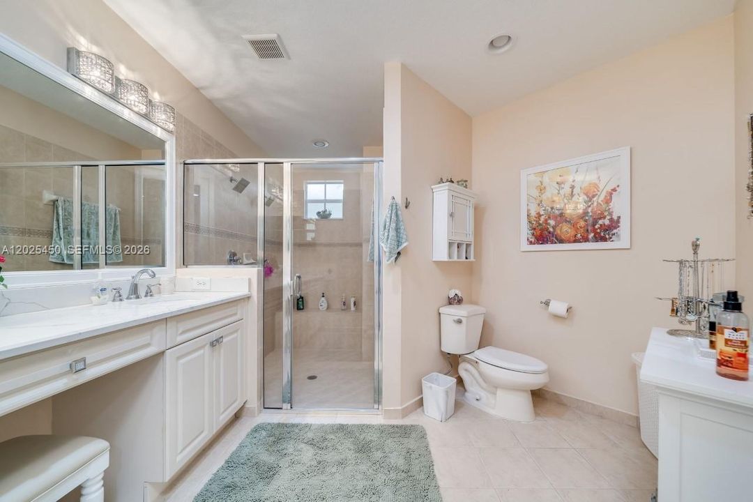 В аренду: $3,950 (3 спален, 2 ванн, 1401 Квадратных фут)