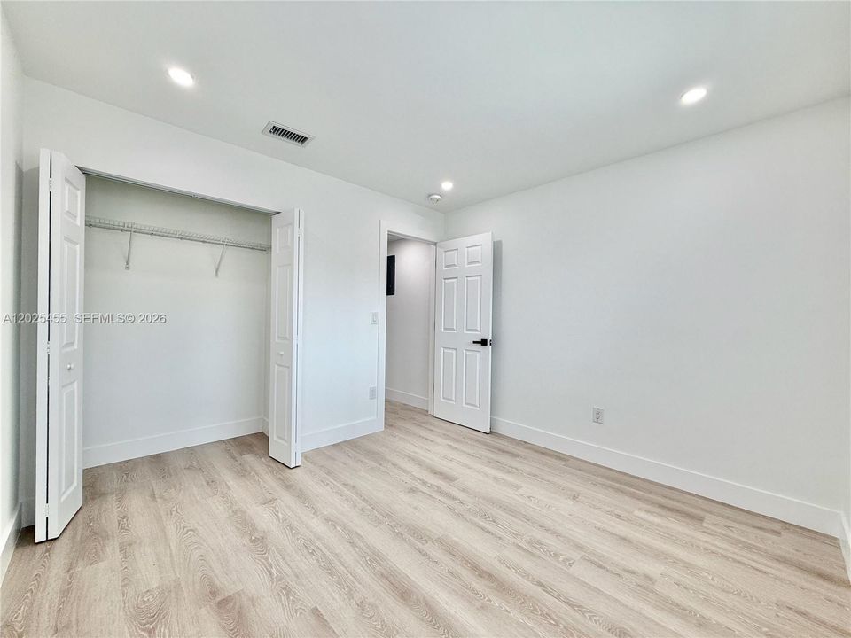 En Venta: $515,000 (2 camas, 2 baños, 964 Pies cuadrados)