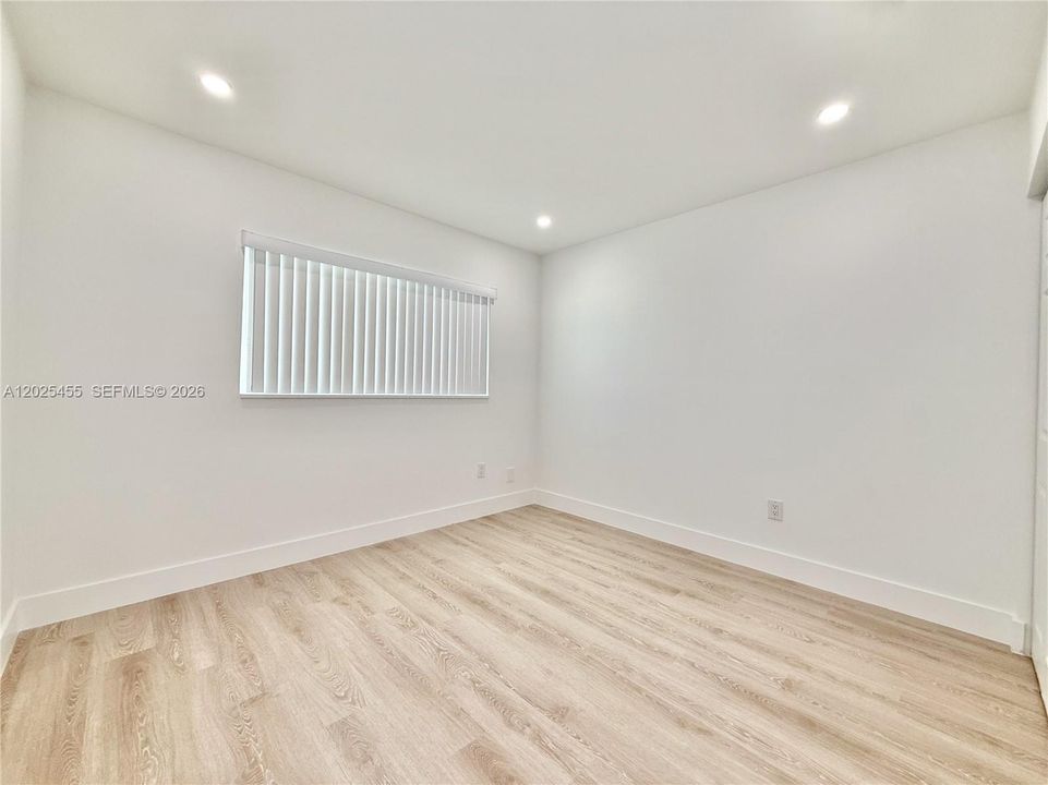 En Venta: $515,000 (2 camas, 2 baños, 964 Pies cuadrados)