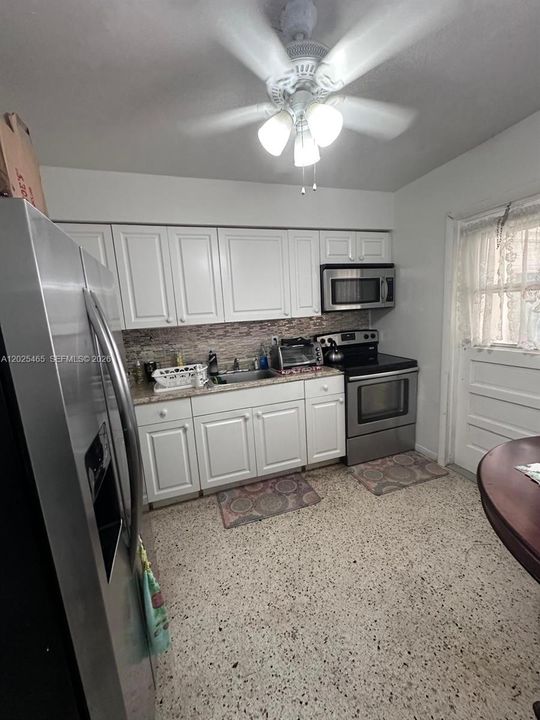 For Sale: $749,999 (0 beds, 0 baths, 1595 Square Feet)