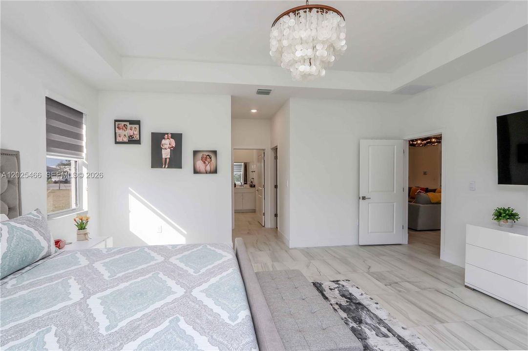 En Venta: $925,000 (4 camas, 3 baños, 0 Pies cuadrados)