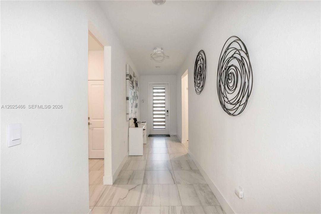 En Venta: $925,000 (4 camas, 3 baños, 0 Pies cuadrados)