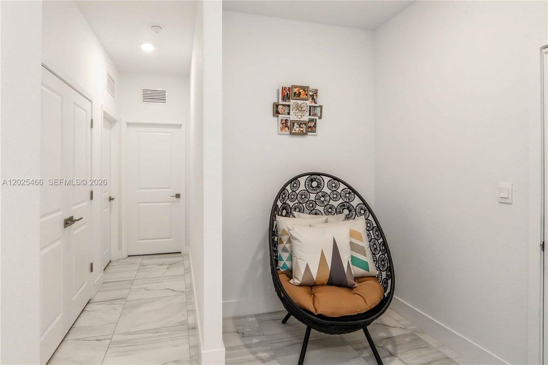 En Venta: $925,000 (4 camas, 3 baños, 0 Pies cuadrados)