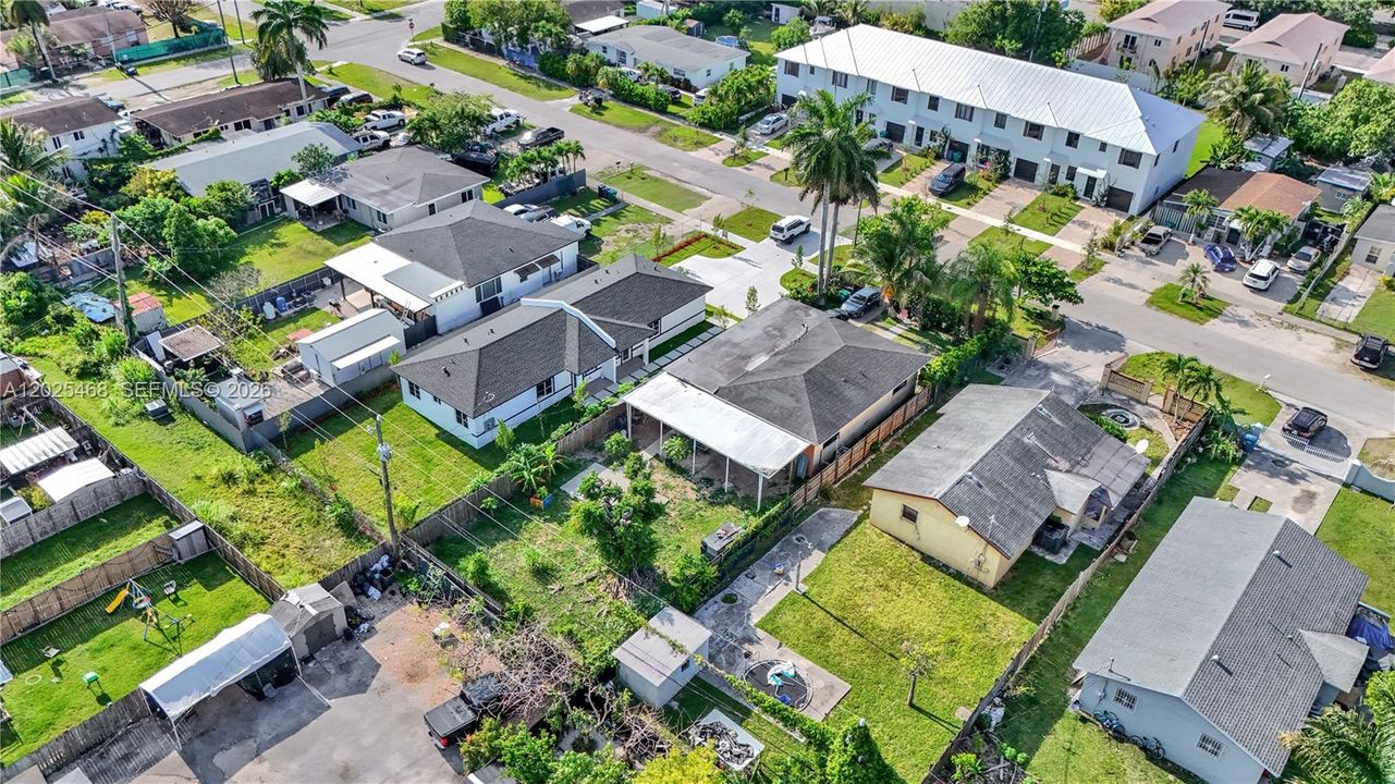 For Sale: $275,686 (3 beds, 2 baths, 1476 Square Feet)