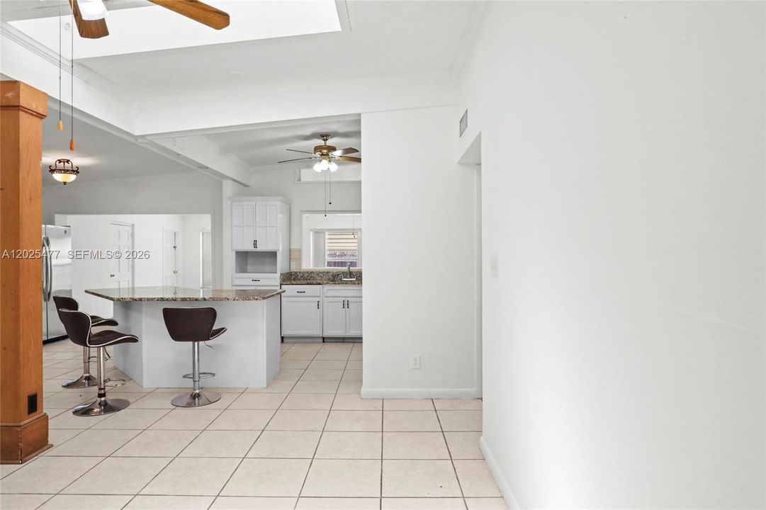For Sale: $450,000 (5 beds, 3 baths, 3256 Square Feet)