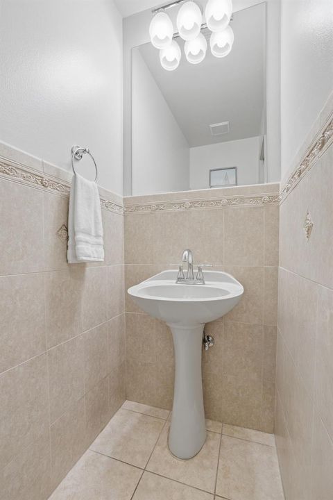 0H8A4757