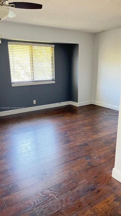 En Renta: $2,950 (3 camas, 2 baños, 1508 Pies cuadrados)