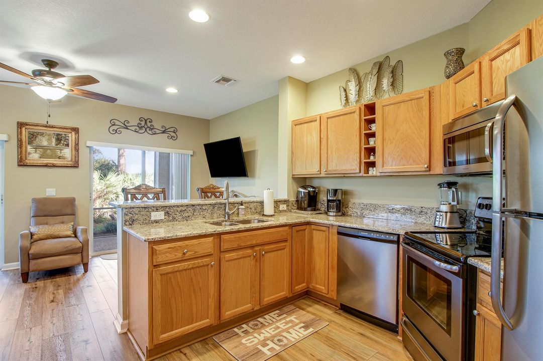 10 Kitchen TV