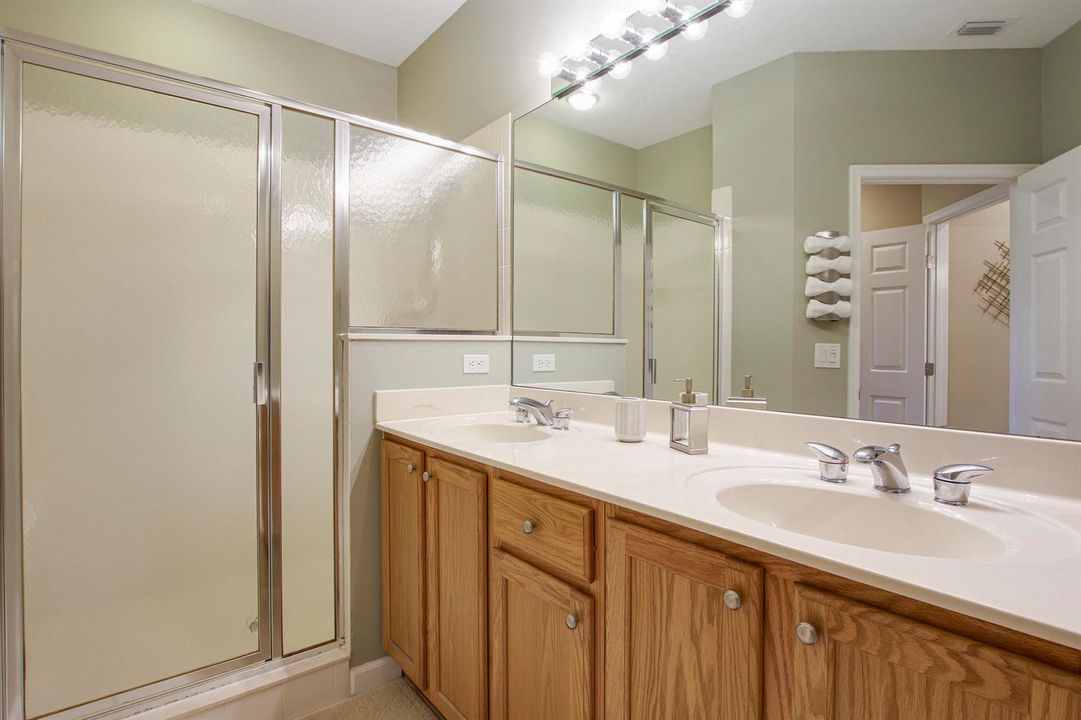 17 Bathroom