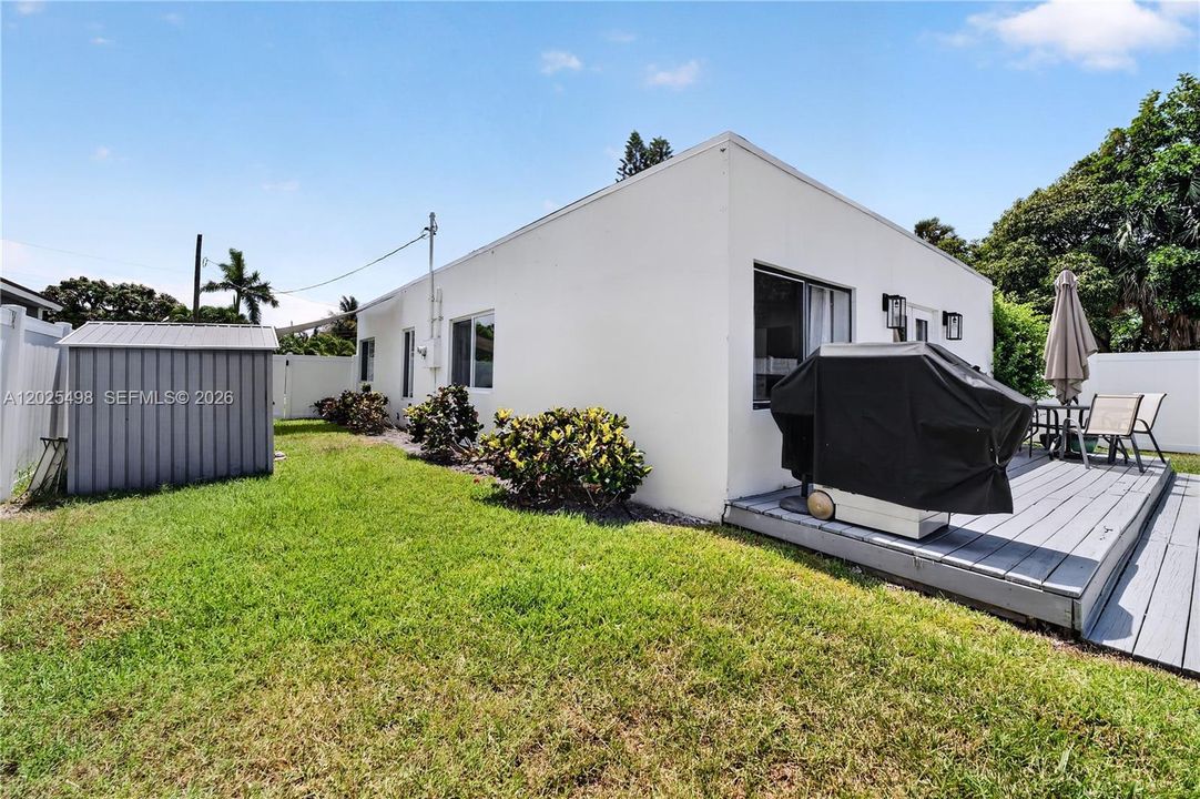 : $550,000 (2 beds, 2 baths, 1080 Square Feet)