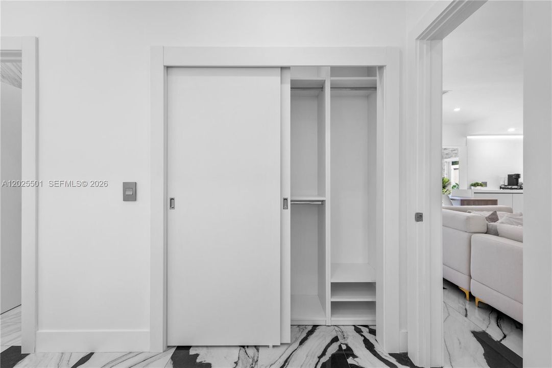 En Renta: $14,900 (3 camas, 3 baños, 3242 Pies cuadrados)