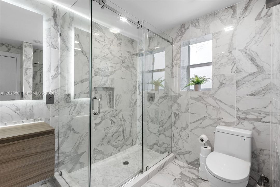 En Renta: $14,900 (3 camas, 3 baños, 3242 Pies cuadrados)