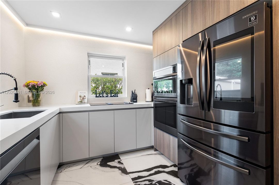 En Renta: $14,900 (3 camas, 3 baños, 3242 Pies cuadrados)